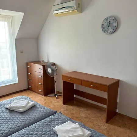 Sunny Mladost Apartment